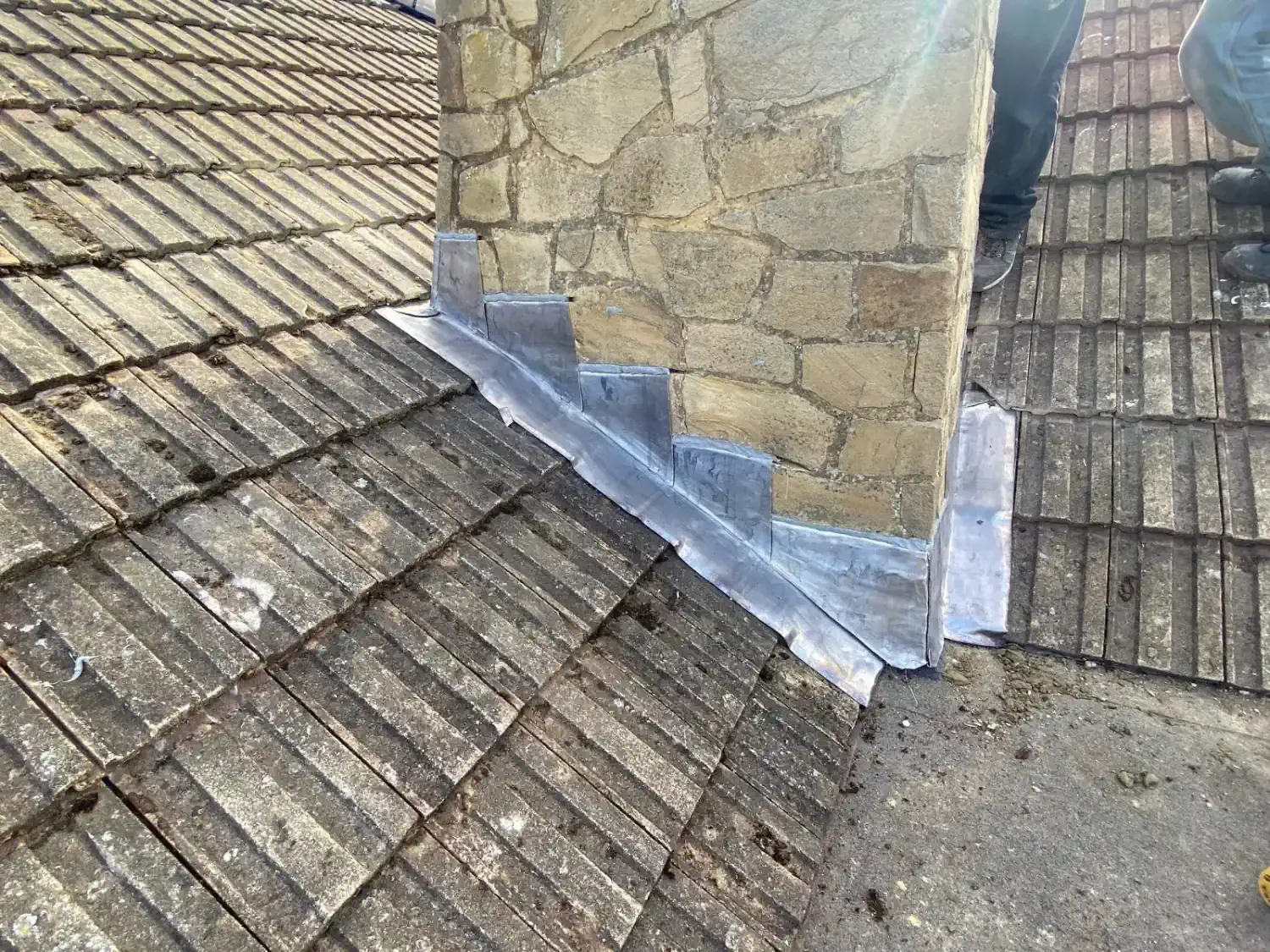 Roof Repairs Near Broadbridge Heath